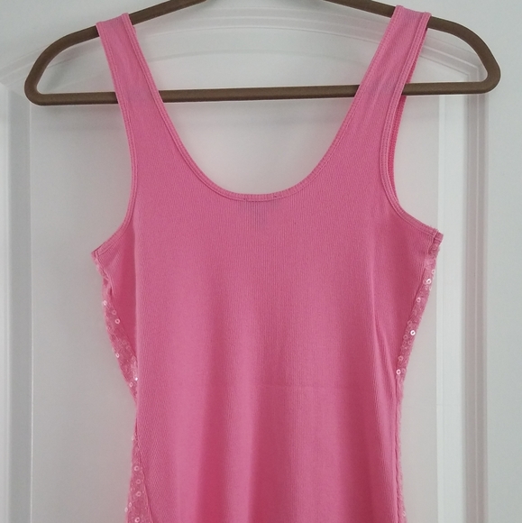 EXPRESS Sequin Tank - Picture 2 of 3